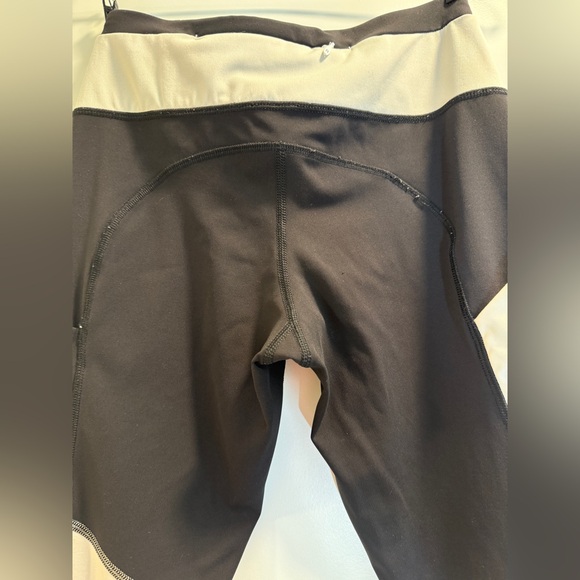 Lululemon Speed Tight II - Picture 7 of 9